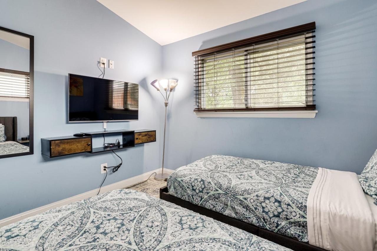 Вілла Escape To Our Cozy 3 Bed Rm 2 Bath Unit In Alexandria Va Екстер'єр фото