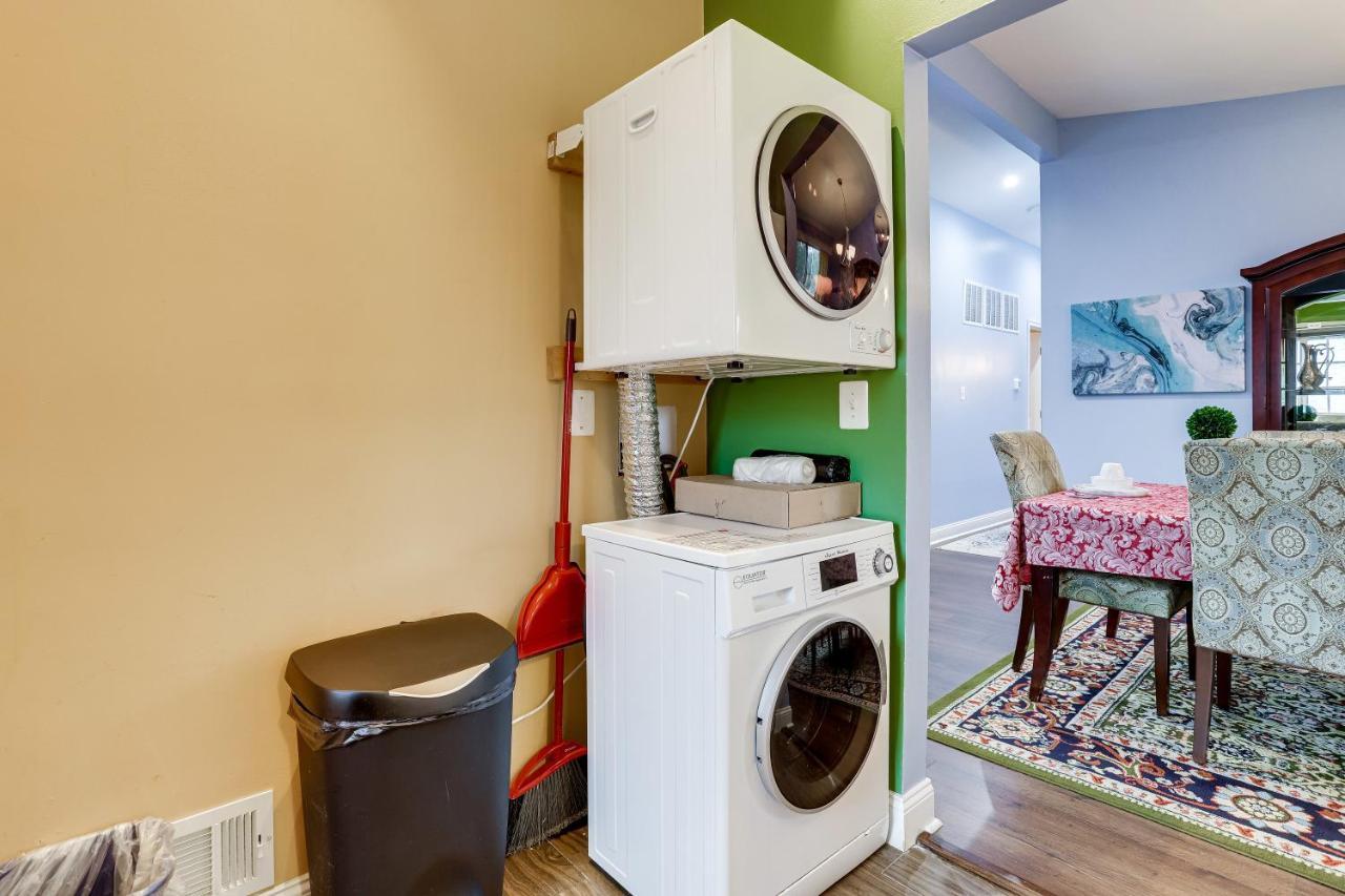 Вілла Escape To Our Cozy 3 Bed Rm 2 Bath Unit In Alexandria Va Екстер'єр фото