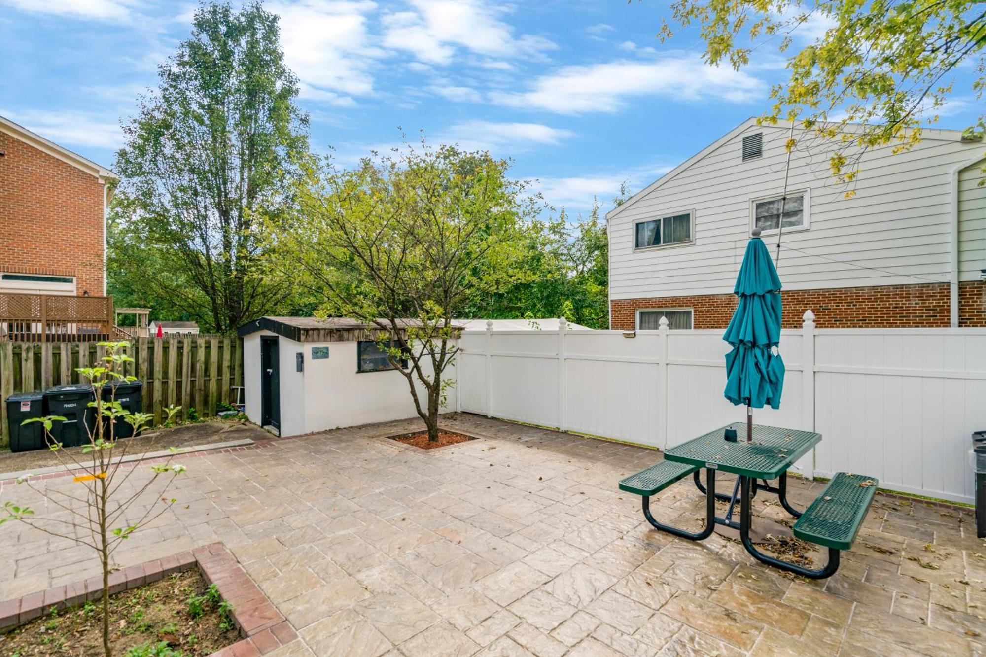 Вілла Escape To Our Cozy 3 Bed Rm 2 Bath Unit In Alexandria Va Екстер'єр фото