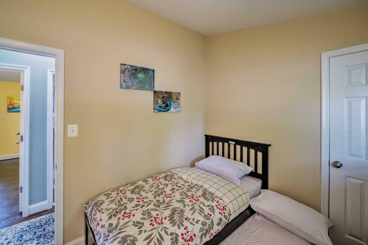 Вілла Escape To Our Cozy 3 Bed Rm 2 Bath Unit In Alexandria Va Екстер'єр фото
